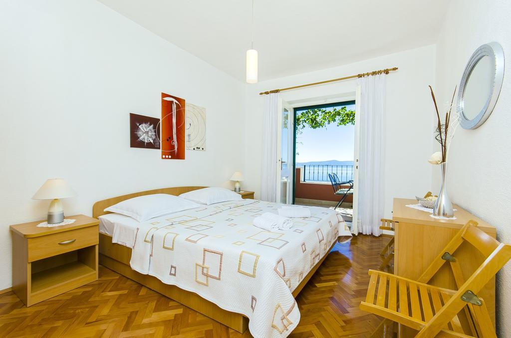 Apartments Kunac Podgora Habitación foto